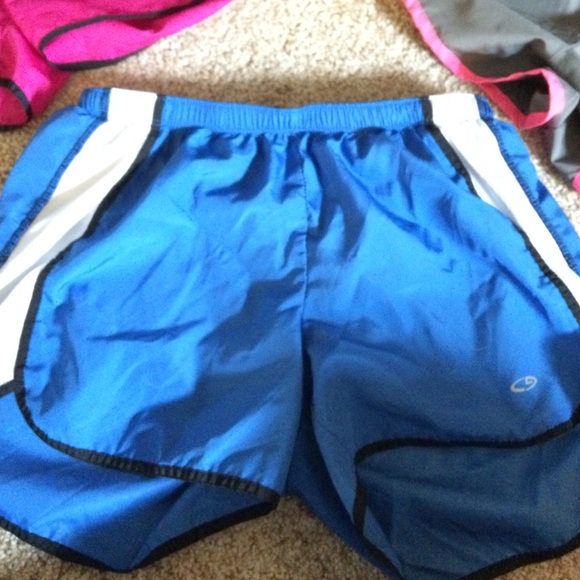 SOLD!!!3 Pairs of Running shorts good condition - Picture 2 of 4