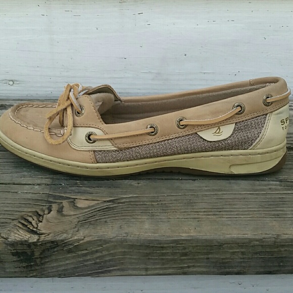 Sperry - Picture 2 of 2