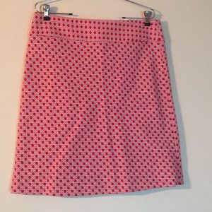 Red and white pattern skirt