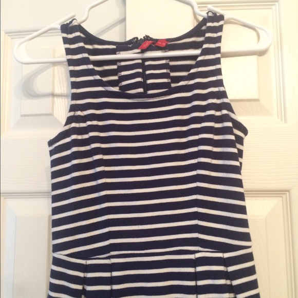 Navy and white striped dress - Picture 2 of 2