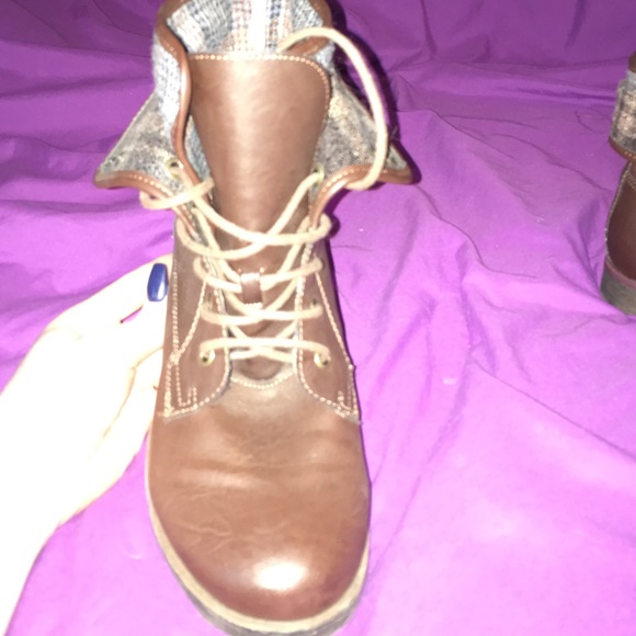 ankle boots - Picture 2 of 3