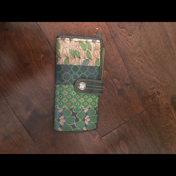 Fossil Wallet - image 1