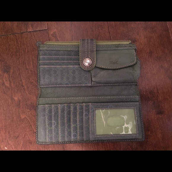 Fossil Wallet - image 2