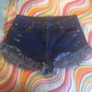 Short Jean Shorts. Dark Blue Denim size M