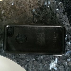 iPhone 5c black otter box