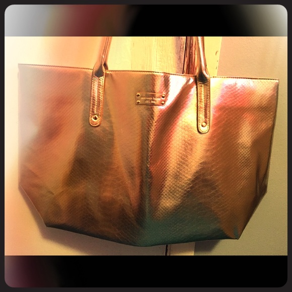 MK gold purse