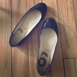 Basic black ballet flats