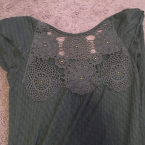Shirt - Picture 2 of 2