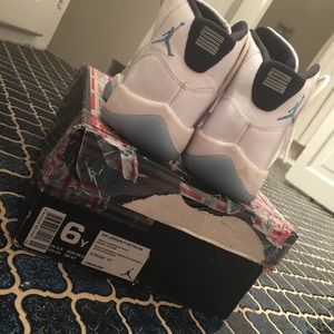 Legend blue Jordan 11s