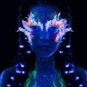 Meet your Poshesr, Marisol & Michael