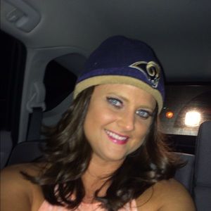 Meet your Posher, Cindy