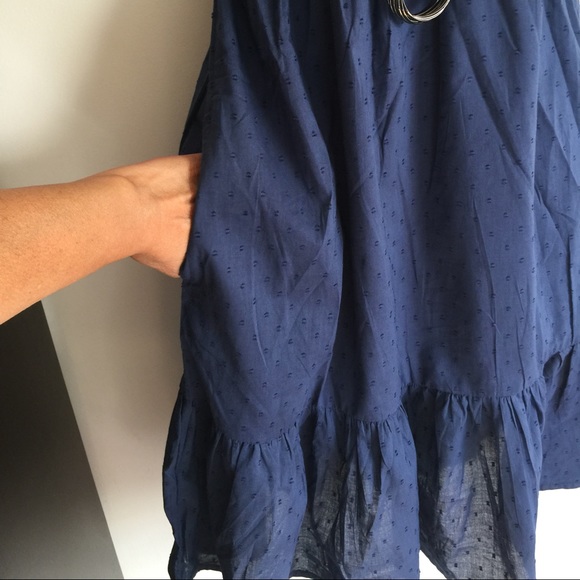 NWT adorable navy eyelet dress with side pockets. - Picture 4 of 4