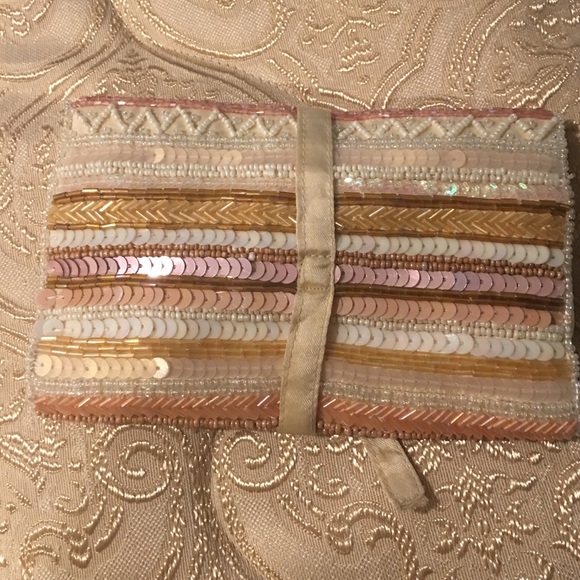 Jewlery Pouch beaded & sequined for traveling - Picture 2 of 4