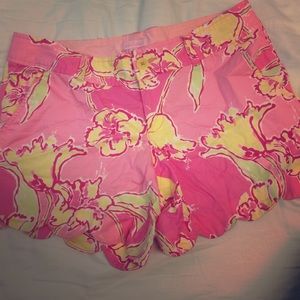 Lilly Pulitzer scalloped shorts