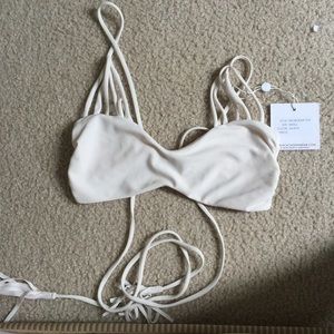 Acacia haupia krobokan top