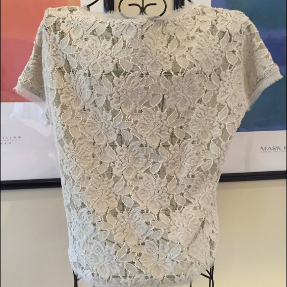 🎉HP🎉Kensie lace top - Picture 2 of 2