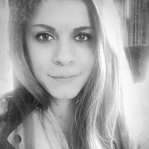 Meet your Posher, Valerie