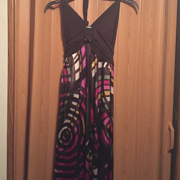 Ladies back out  maxi dress