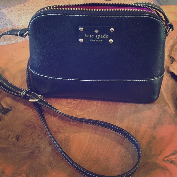 Kate spade black pebble leather cross body purse!