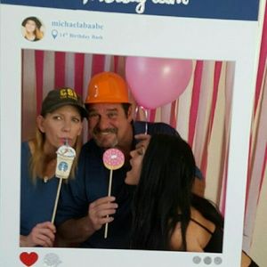 Meet your Posher, Jeannette