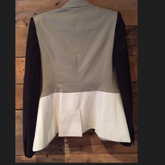 Halston Heritage Jacket - Picture 2 of 6