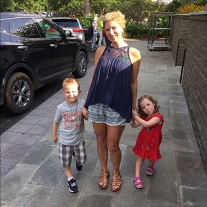 Meet your Posher, Holly