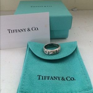 Tiffany & Co size 7 Nature Rose Flower Ring