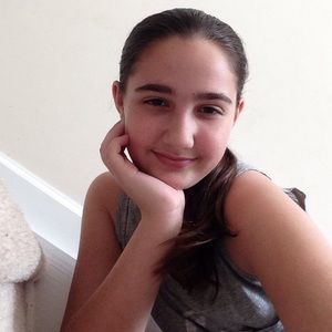 Meet your Posher, Ava