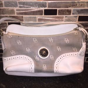 Dooney & Bourke