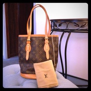 Louis Vuitton Petit Bucket PM Tote Bag