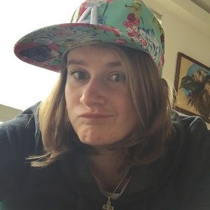 Meet your Posher, Kelly