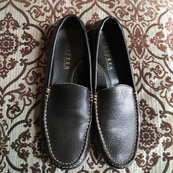 LAUREN Ralph Lauren Black Loafers 7