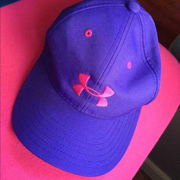 Under armor hat