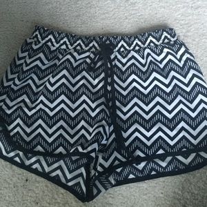 Patterned shorts