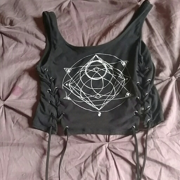 Kendall and Kylie crop top tank