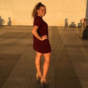 Meet your Posher, Helana