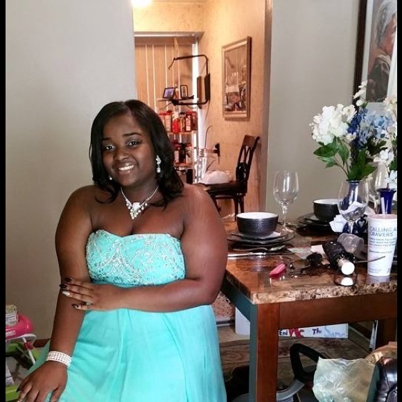 Meet your Posher, Tiffany