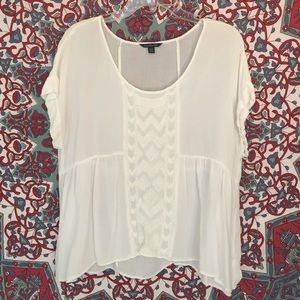 AMERICAN EAGLE white flowy top