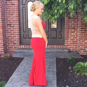 Red prom dress