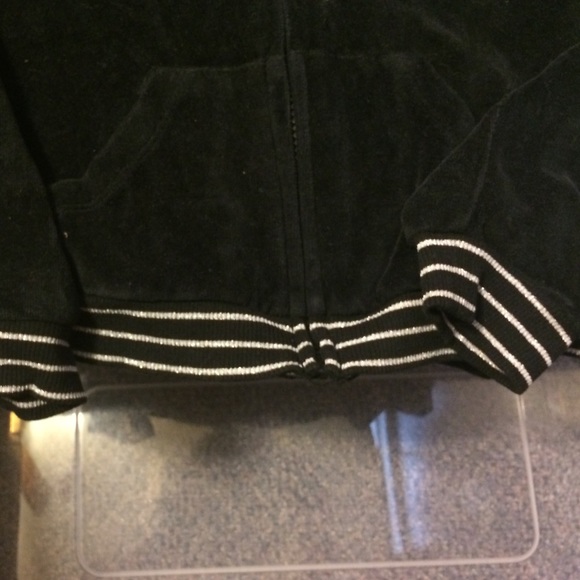 Sweater - Picture 2 of 4