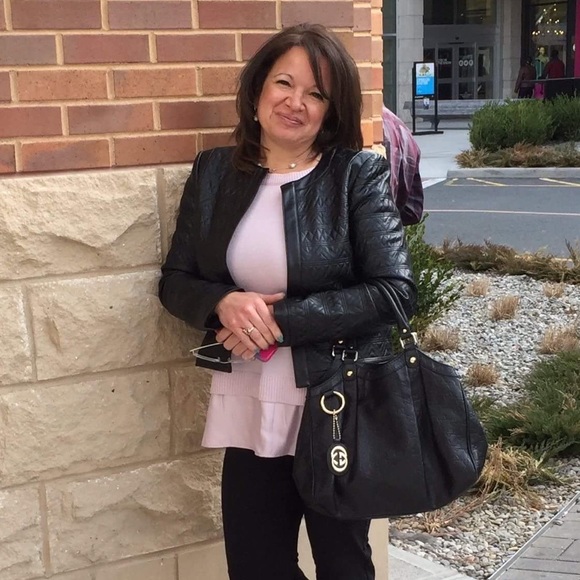 Meet the Posher - Picture 3 of 4