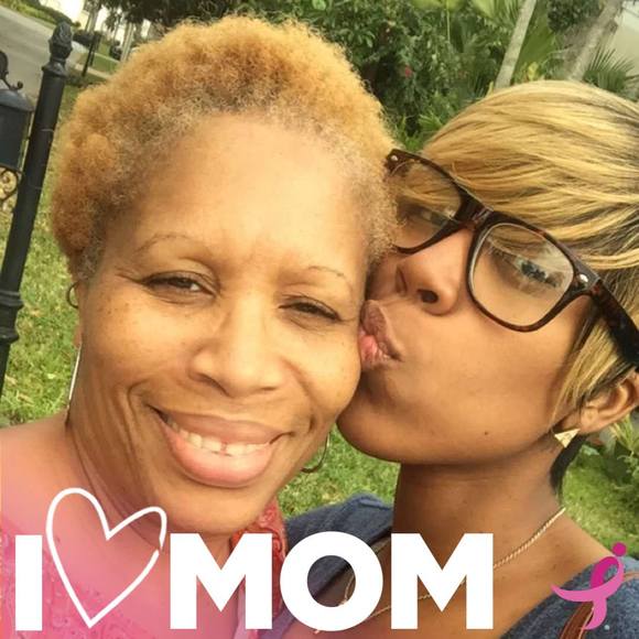 Meet your Posher, Chloe' - Picture 1 of 1