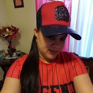 Meet your Posher, Cinthia