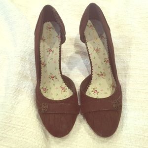 Brown suede. Size 10