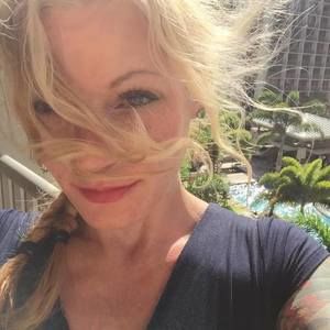 Meet your Posher, Laine