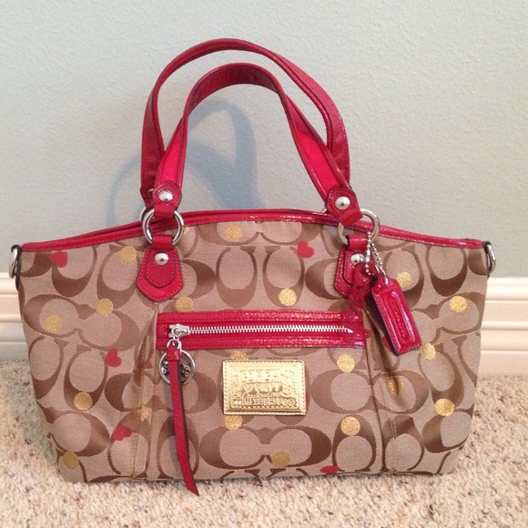 coach purse with hearts