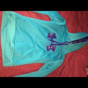 Under Armour Sweatshirt