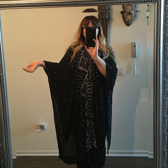 Gorgeous Ecote shall, short kimono🍁🍂 - Picture 4 of 4