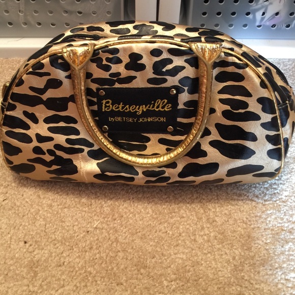 Cosmetic bag / tote