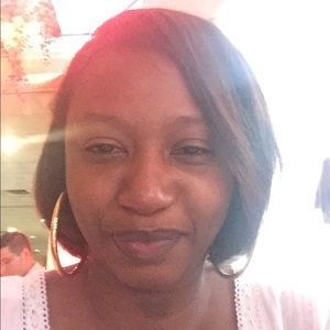 Meet your Posher, Stacy